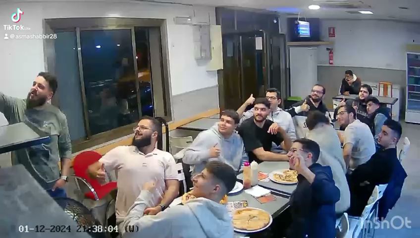 Al Madina Doner Y Pizzeria