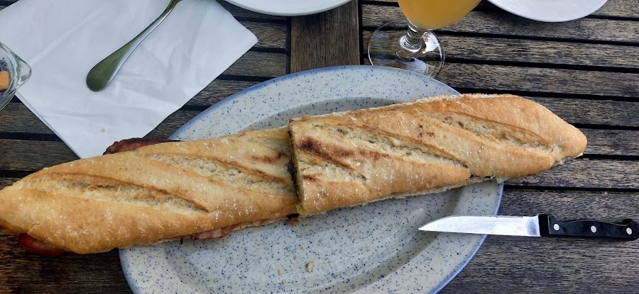 Bar MÈTRIC
