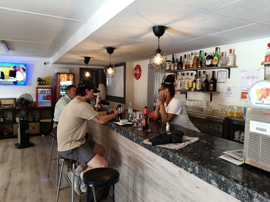 Bar Montserrat