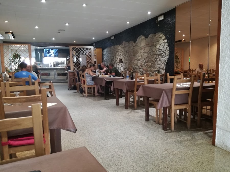 Bar - Restaurante L
