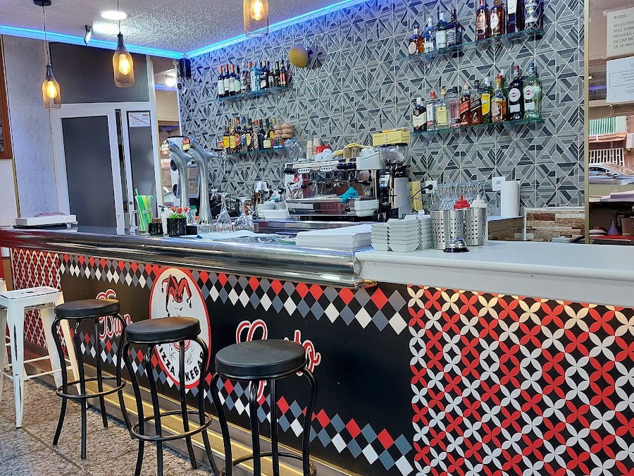 Bar Tapas El Mundo al Revés