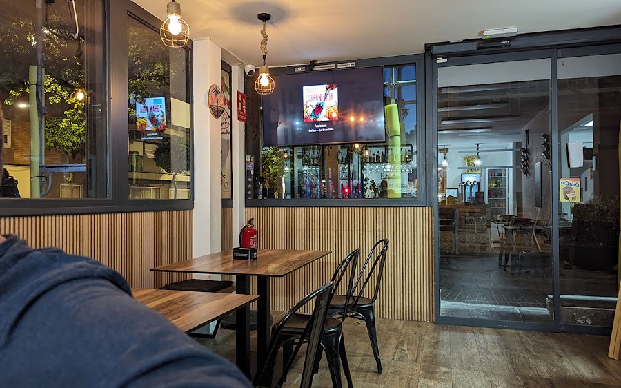 BAR TAPERÍA LA VIEJA