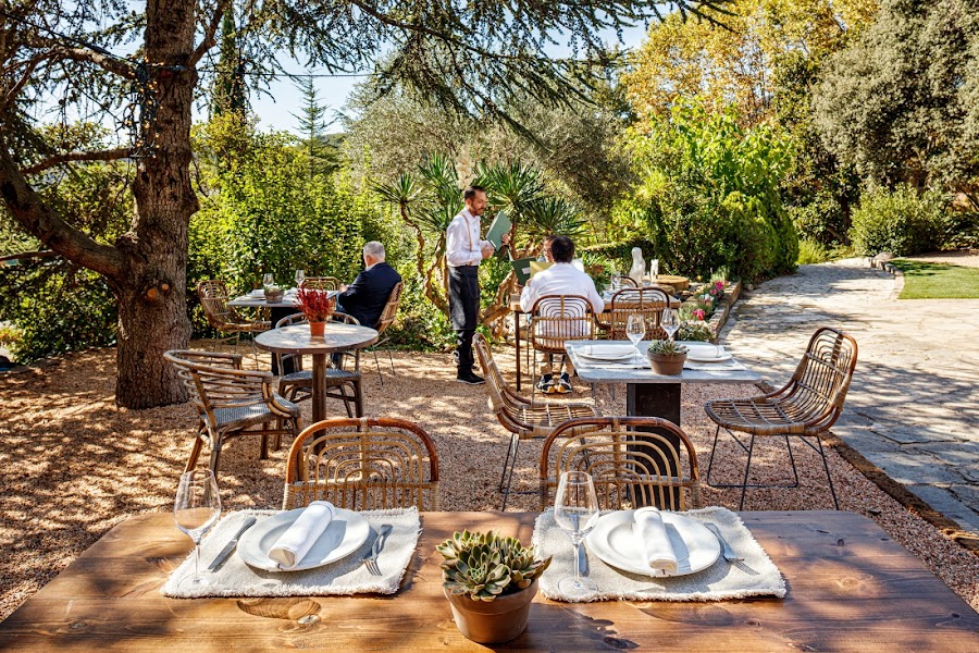 Can Solà Restaurant