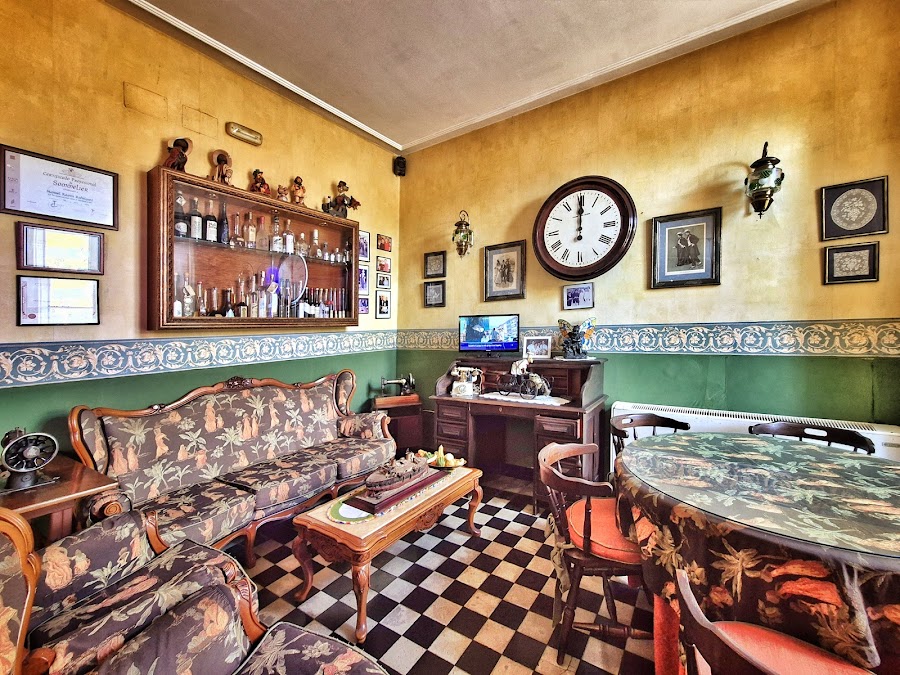 Casa Oms Restaurant