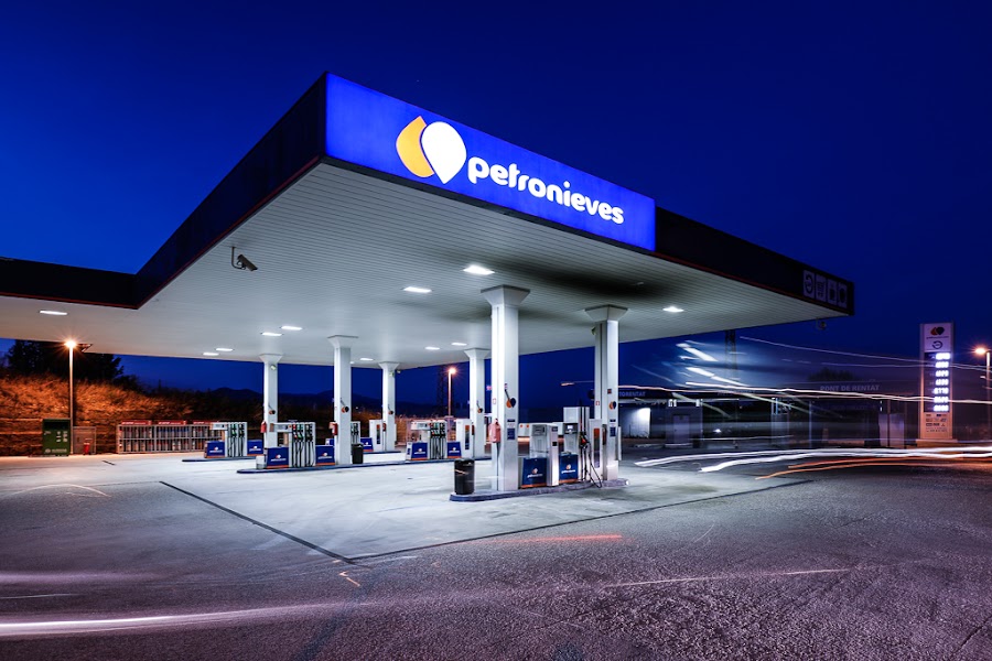 Gasolinera Nieves Sant Esteve Sesrovires