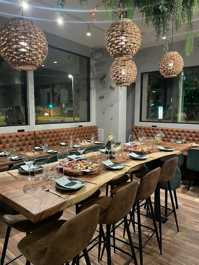 Kaprixo Restaurant (@kaprixo_restaurant)