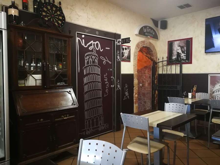 La Dolce Vita de Montbui & La Gruta