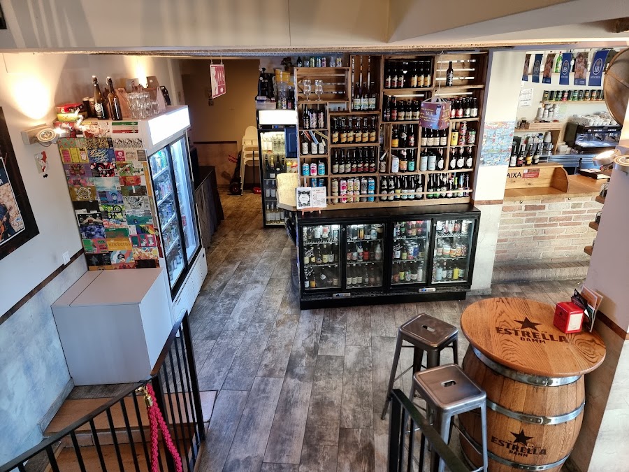 MANLLEUET Cerveseria Restaurant