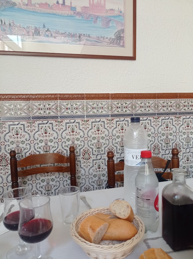 Mesón Aragonés El Cachirulo
