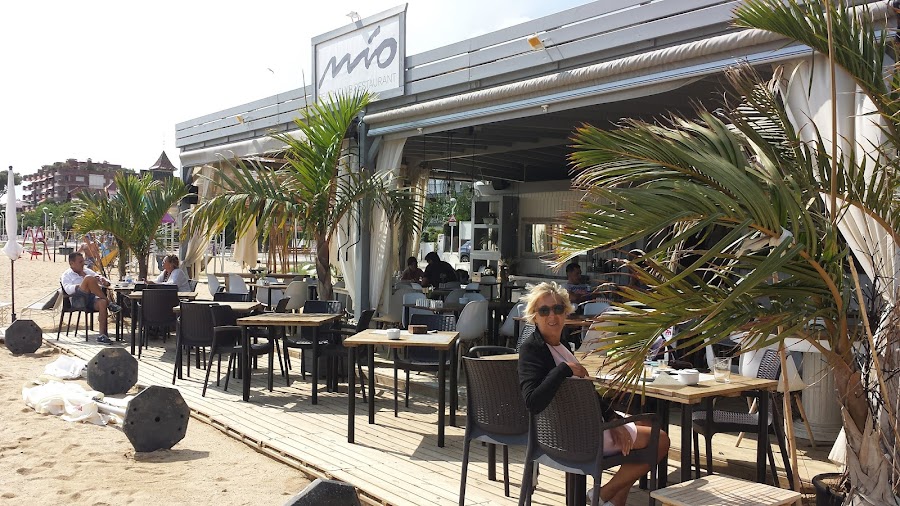 Mío Beach Club Restaurant