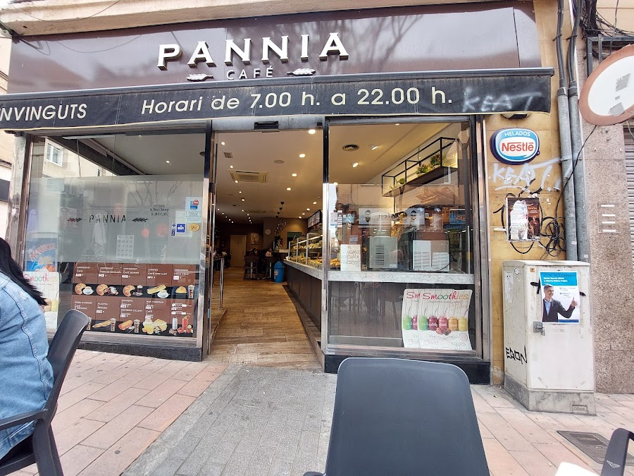 PANNIA CAFE