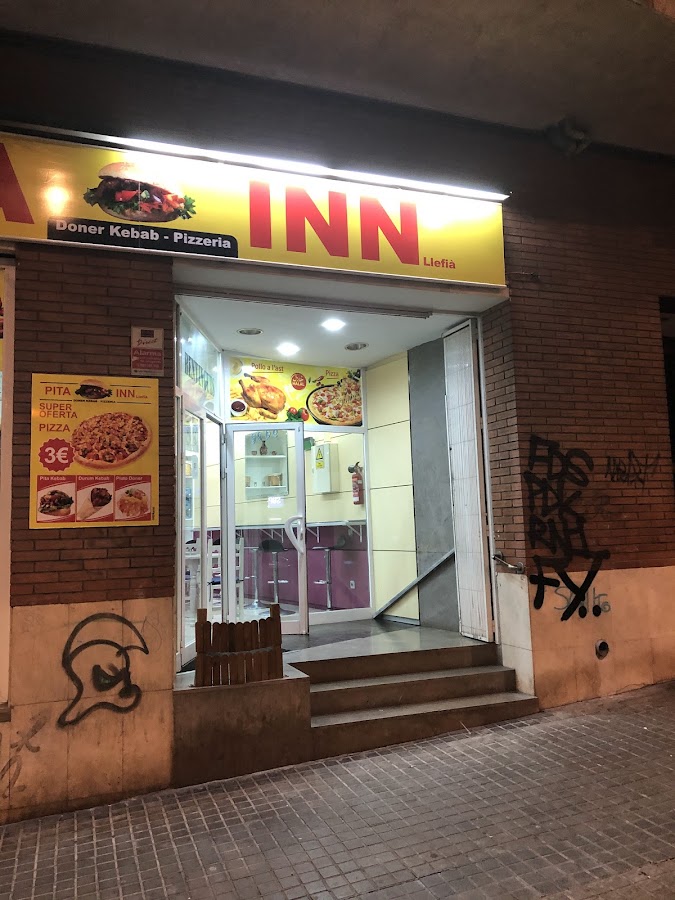 PITA INN LLEFIA