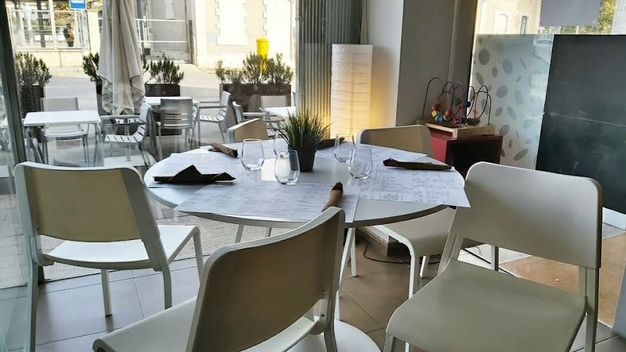 Restaurant-Cafeteria-Cafè l