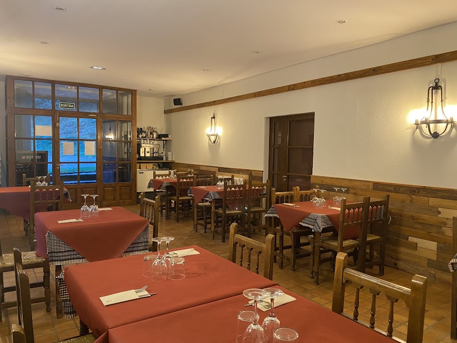 Restaurante La Rectoría y Alojamiento Sant Joan de Fabregues