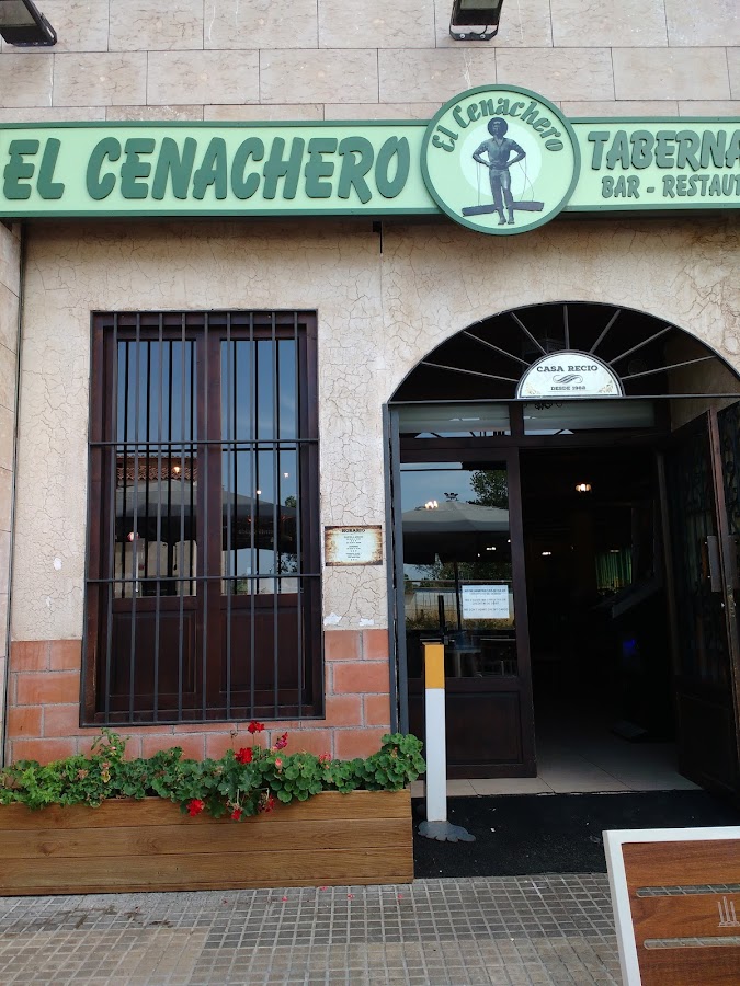 Taberna Andaluza El Cenachero
