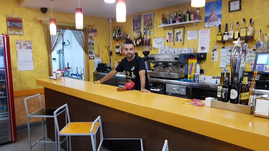 Bar Restaurant Familiar