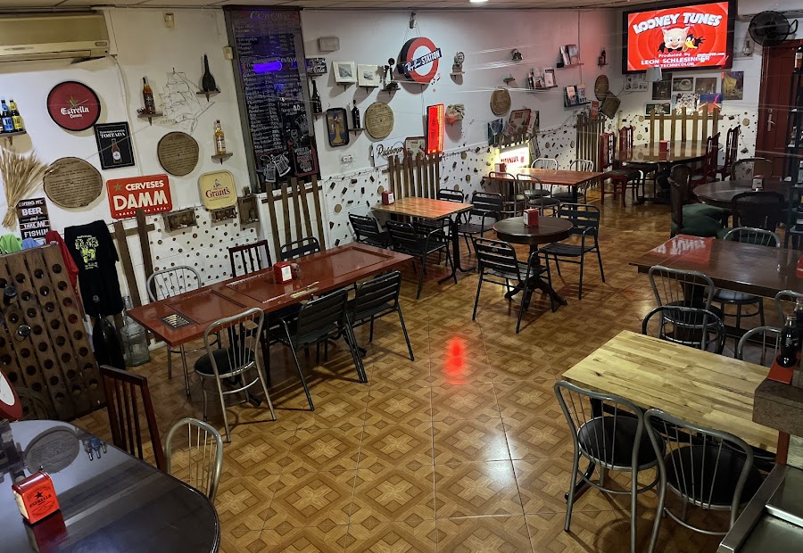 Bona Sort Bar Restaurant