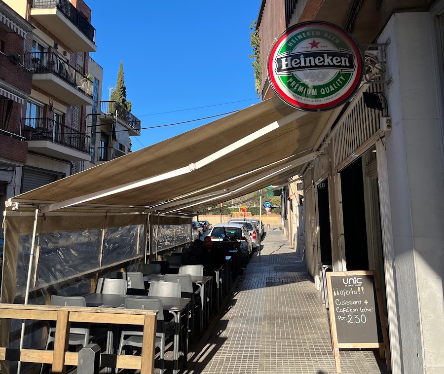 DANNY BAR RESTAURANT