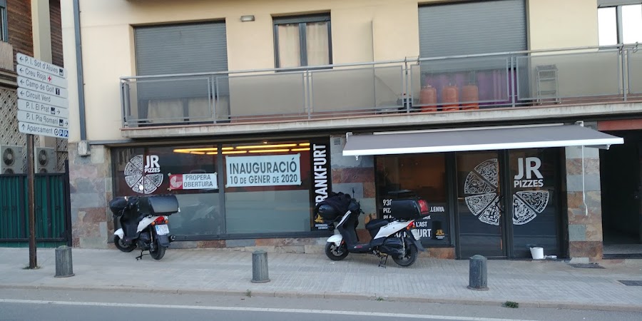 JR Pizzes Moià