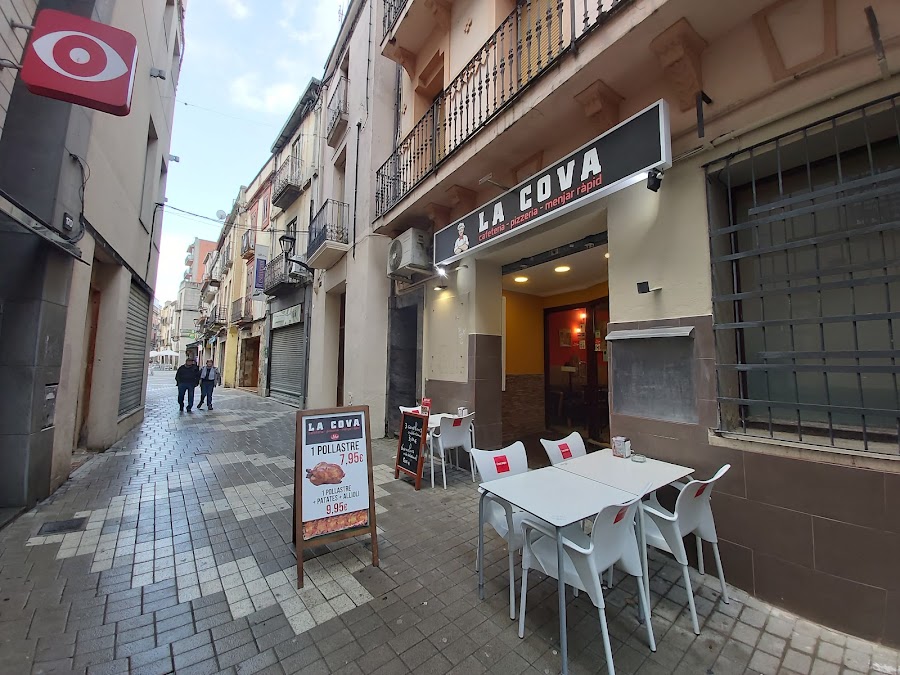 LA COVA