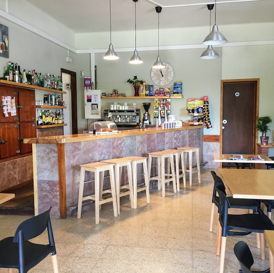 LA PARADA - bar restaurant