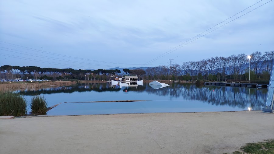Oasis Wake Park & Restaurant