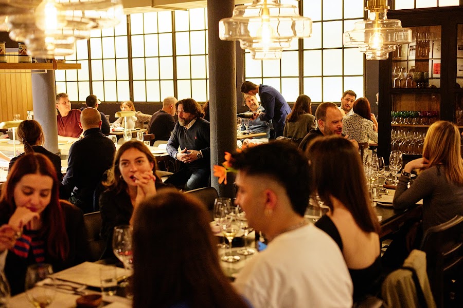 Público - Cuina de Mercat | Restaurante y Wine Bar en el Eixample, Barcelona