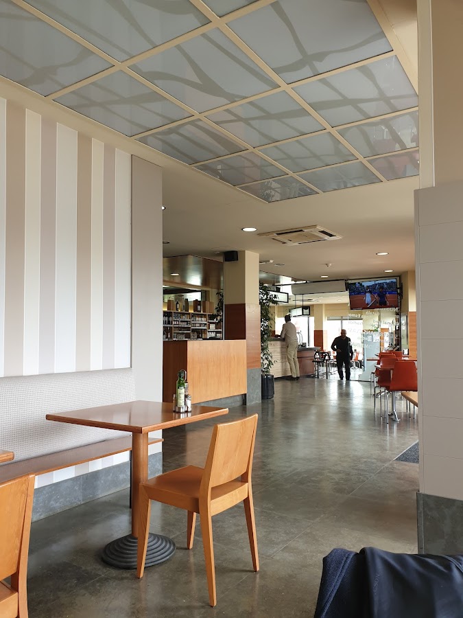 Restaurant Cafeteria