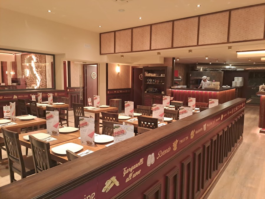 Restaurante La Tagliatella | Avda. Francesc Macià, Sabadell