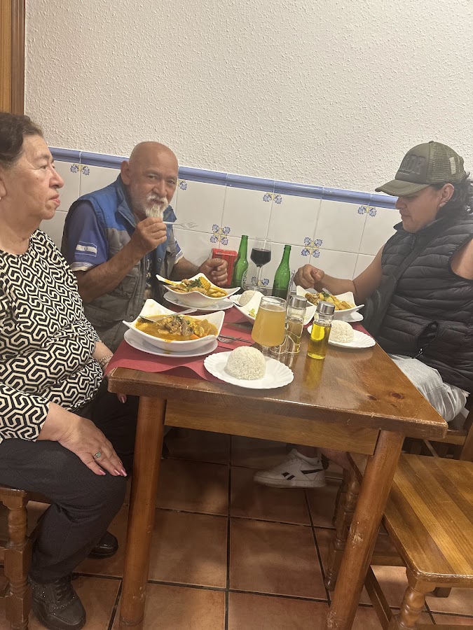 TABERNA LATIN BAR HAGALE PUES